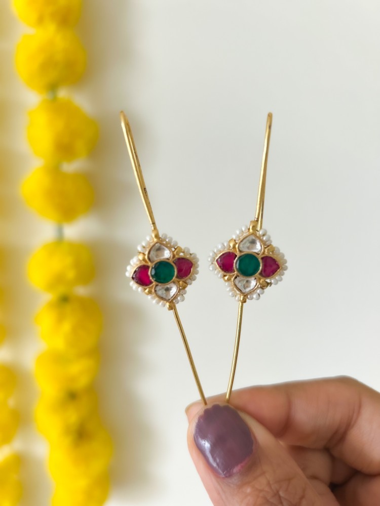 Bird Needle Earcuff