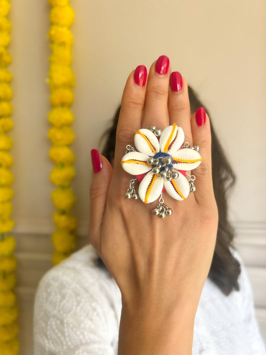 Cowrie Ring