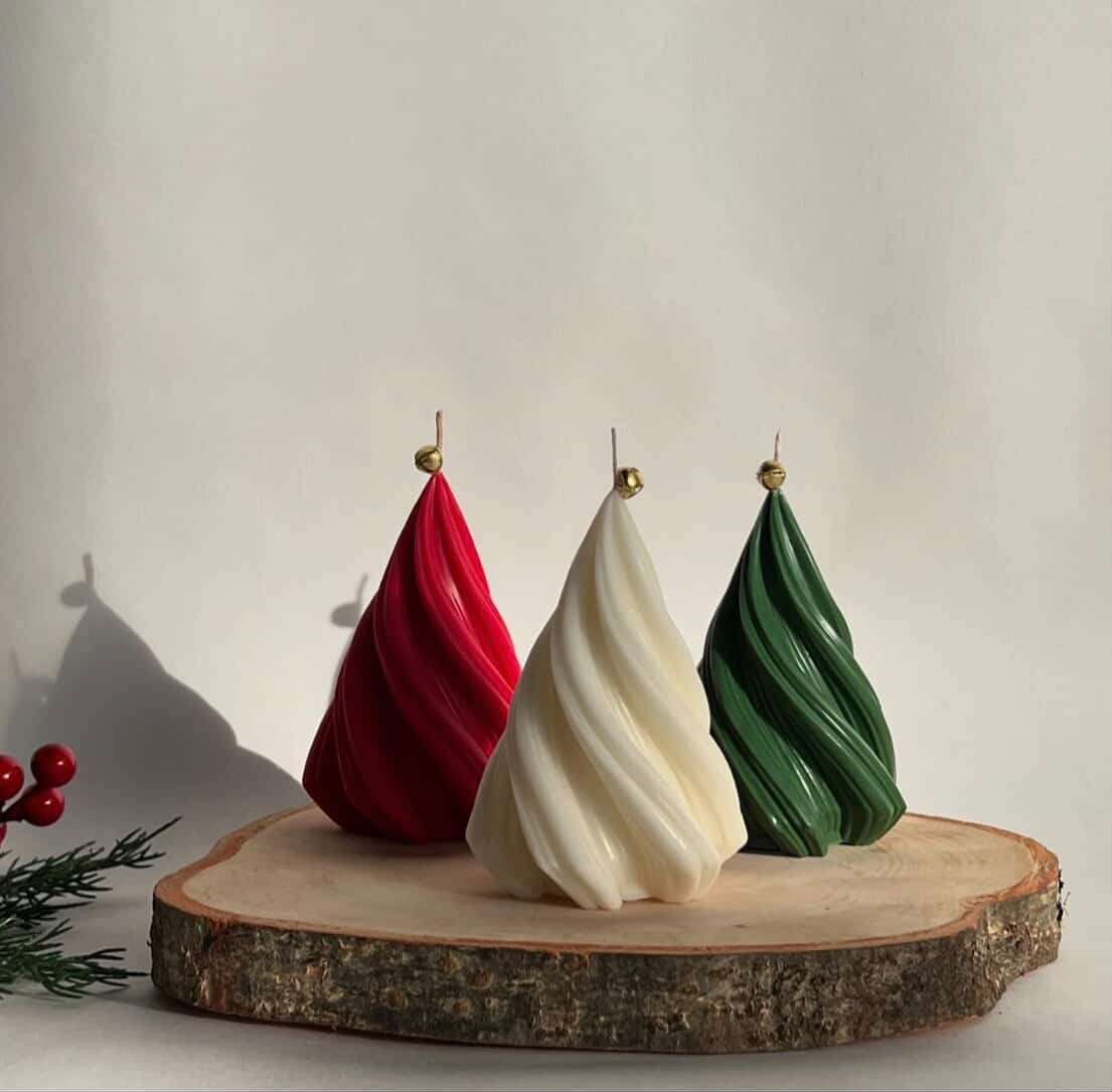 Swirl Christmas Candle