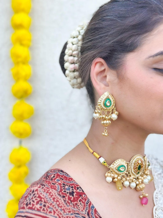 Chandrika Chokar Set